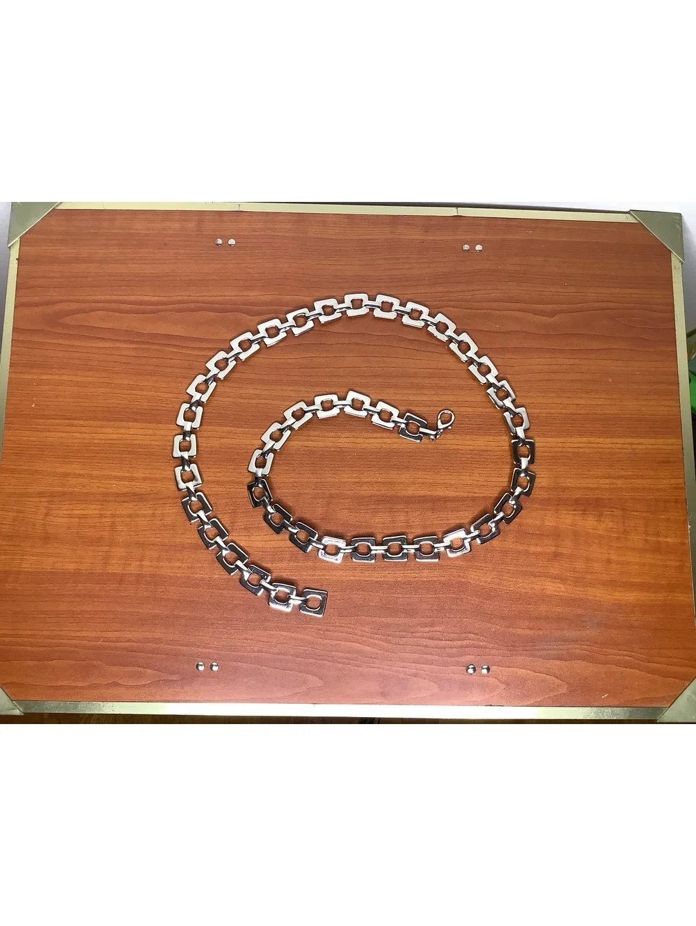 N/A measures 37”